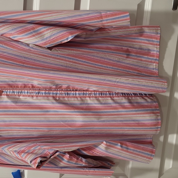 ALC WOMAN WRINKLE FREE SHADES OF PINK & BLUE PIN STRIPE BUTTON UP SIZE 3X - Picture 3 of 5
